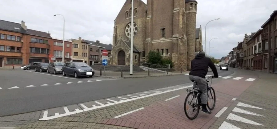 Met de fiets naar de kerk